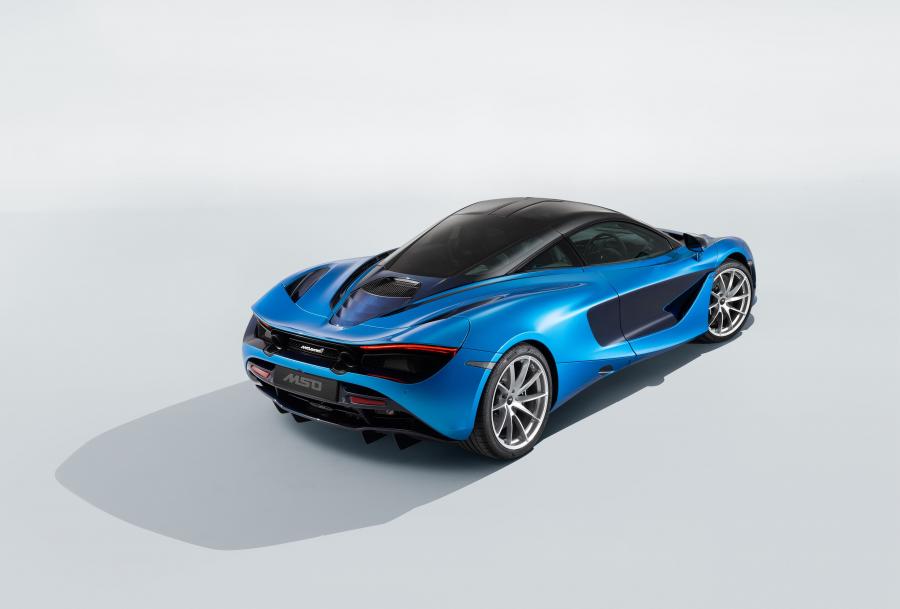  McLaren MSO 720S Pacific Theme 2018 года  (фото 2 из 8)
